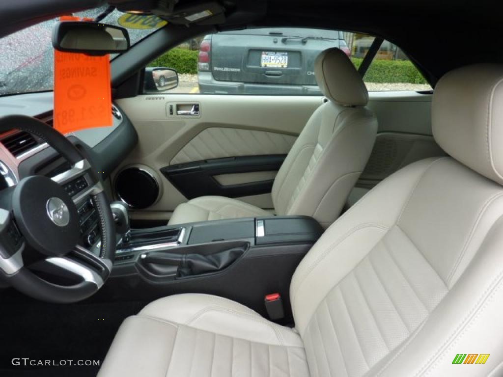 2010 Mustang V6 Premium Convertible - Kona Blue Metallic / Stone photo #10