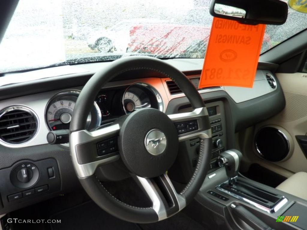 2010 Mustang V6 Premium Convertible - Kona Blue Metallic / Stone photo #11
