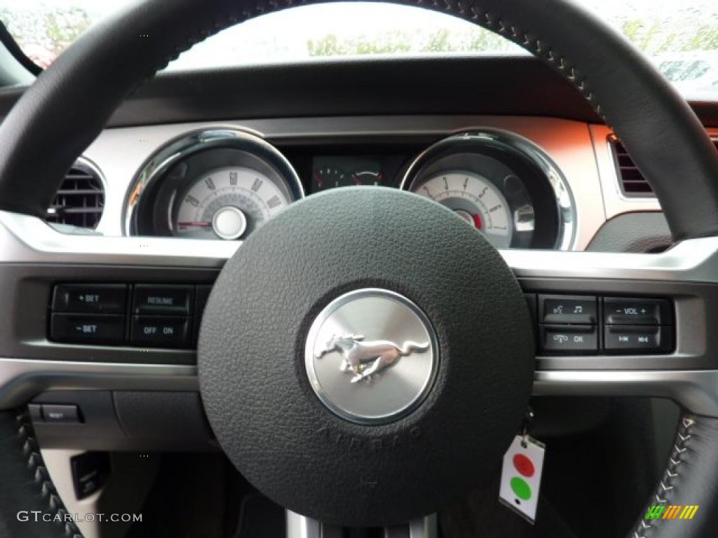 2010 Mustang V6 Premium Convertible - Kona Blue Metallic / Stone photo #19