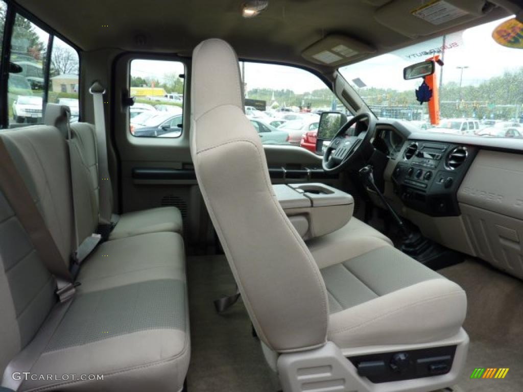 Medium Stone Interior 2008 Ford F350 Super Duty XLT SuperCab 4x4 Photo #48724079