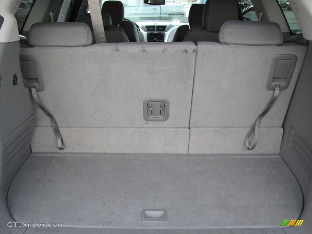 2011 Chevrolet Traverse LT AWD Trunk Photo #48724907