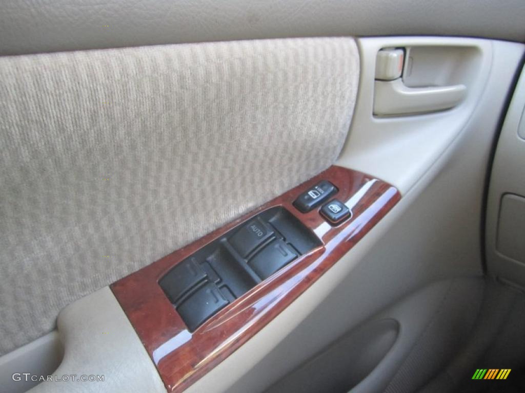2006 Corolla LE - Desert Sand Mica / Beige photo #22