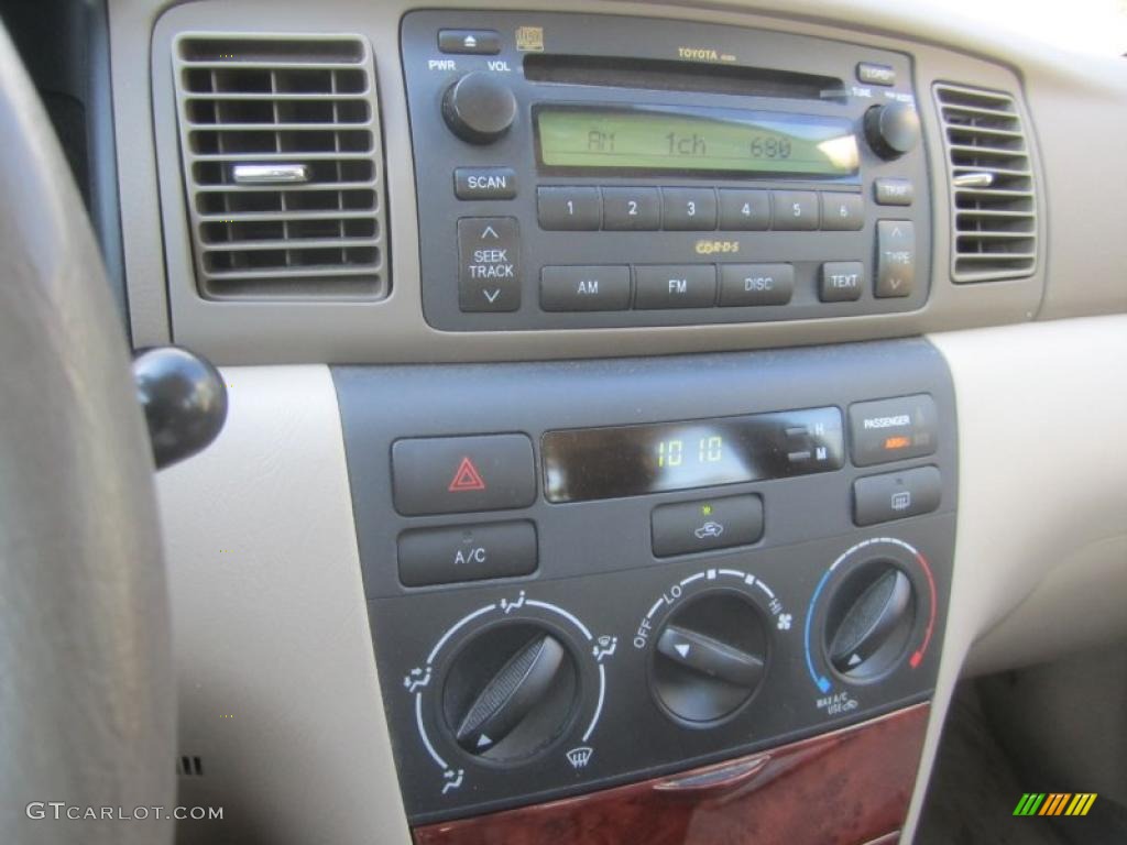2006 Corolla LE - Desert Sand Mica / Beige photo #26