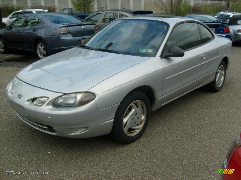 2002 Escort ZX2 Coupe - Silver Frost Metallic / Dark Gray photo #1