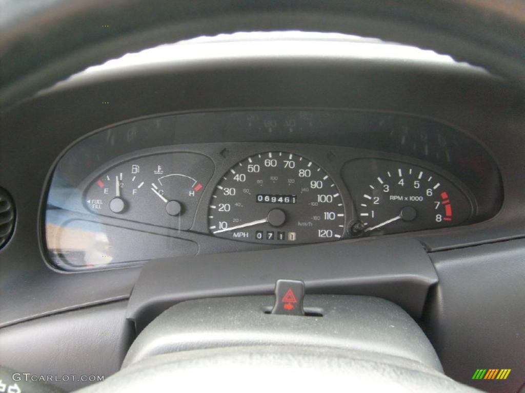 2002 Ford Escort ZX2 Coupe Gauges Photo #48727637