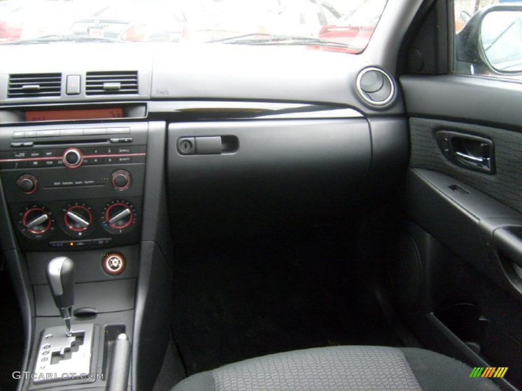 2008 MAZDA3 i Touring Sedan - Metropolitan Gray Mica / Black photo #18