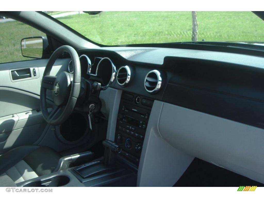 2007 Mustang GT/CS California Special Convertible - Black / Black/Dove Accent photo #25