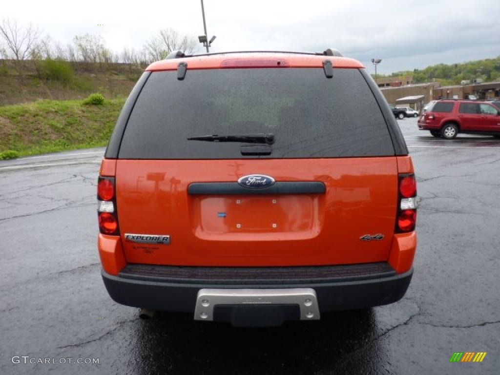2008 Explorer XLT Ironman Edition 4x4 - Orange Frost Metallic / Black/Stone photo #3