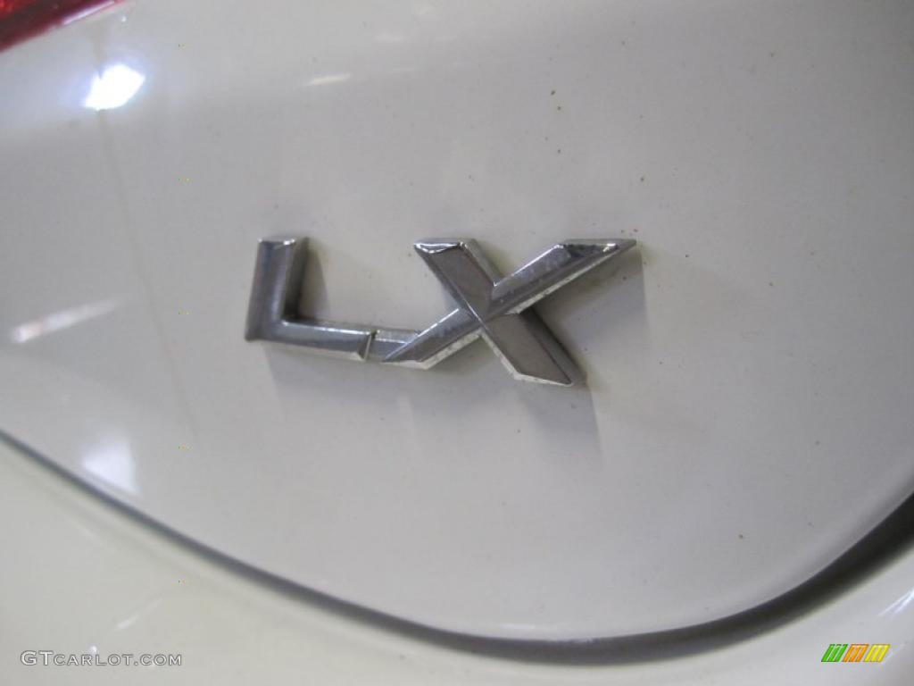 2004 Accord LX Sedan - Taffeta White / Ivory photo #14