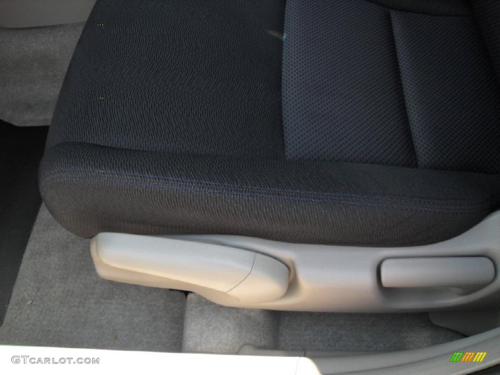 2010 Honda Insight Hybrid LX Controls Photo #48733812
