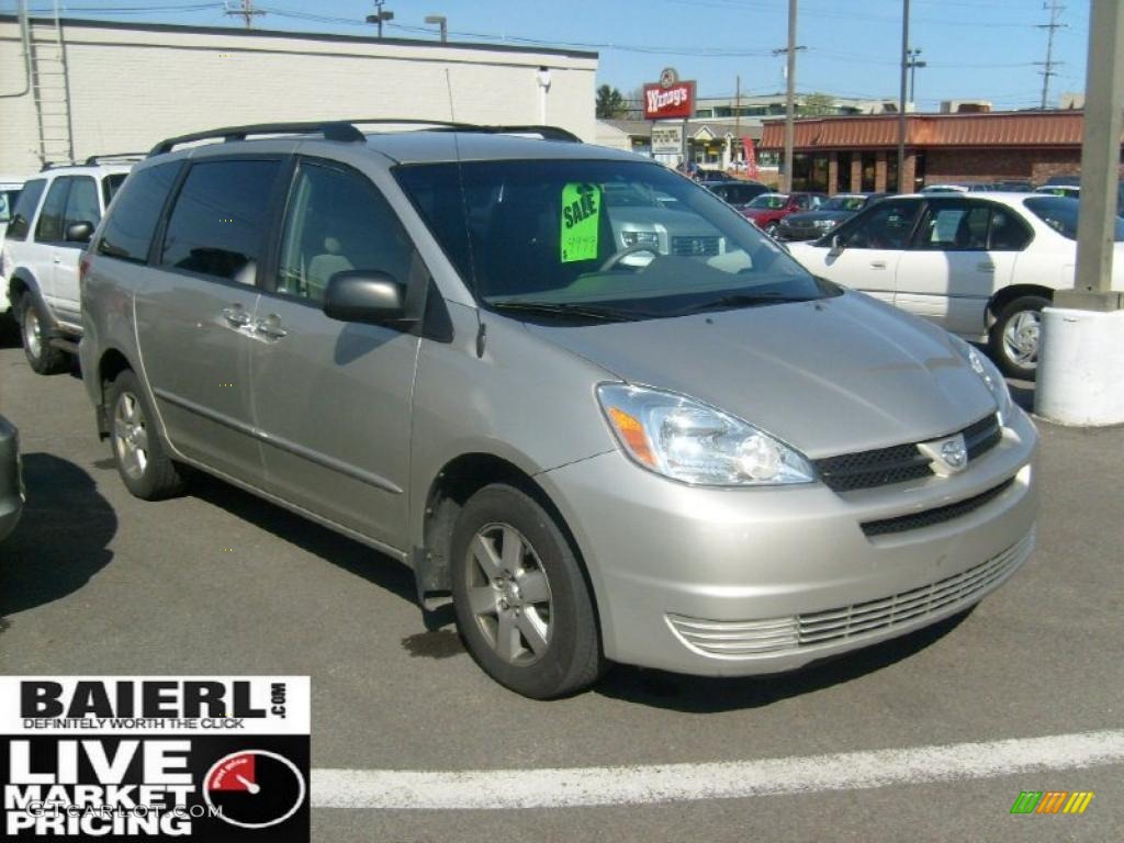 2004 Sienna CE - Silver Shadow Pearl / Stone Gray photo #1