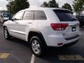 Stone White - Grand Cherokee Laredo Photo No. 2