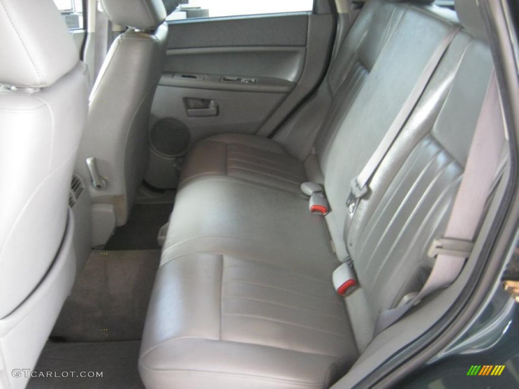 2005 Grand Cherokee Laredo 4x4 - Deep Beryl Green Pearl / Medium Slate Gray photo #16