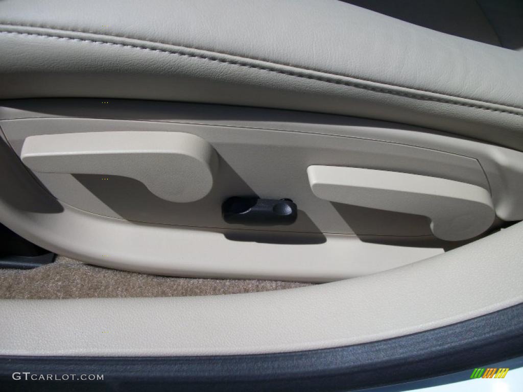 2011 Impala LT - Summit White / Neutral photo #28