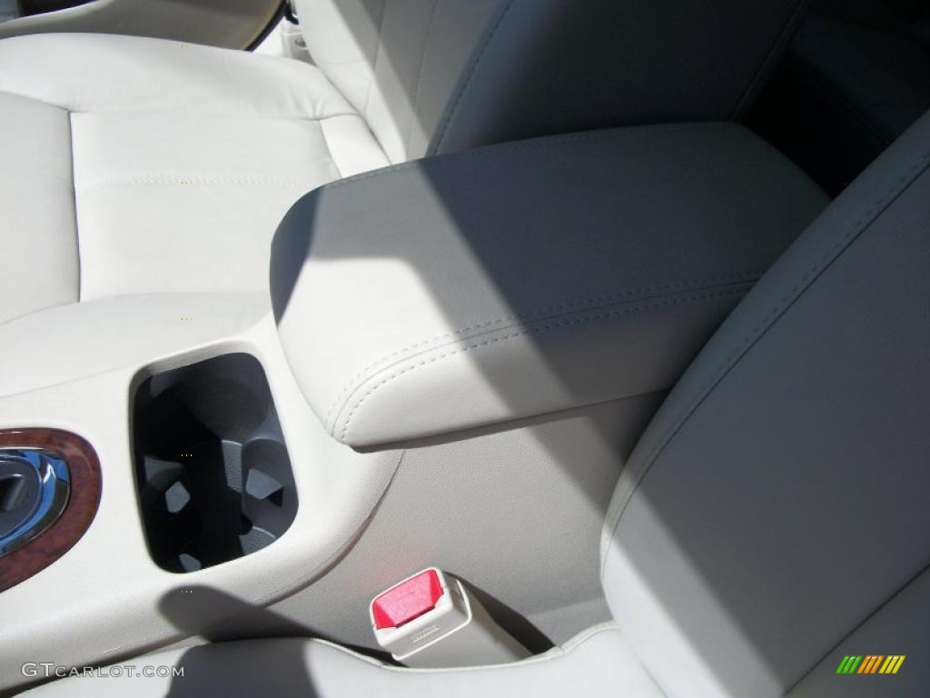 2011 Impala LT - Summit White / Neutral photo #31