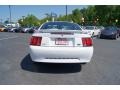 2001 Oxford White Ford Mustang V6 Coupe  photo #4