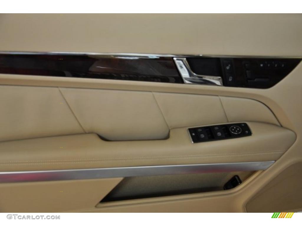 2010 E 350 Coupe - Arctic White / Almond Beige photo #11