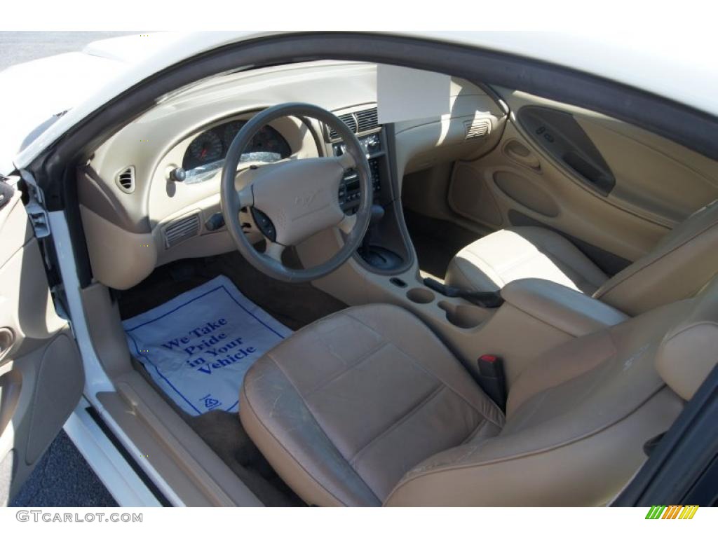 2001 Ford Mustang V6 Interior