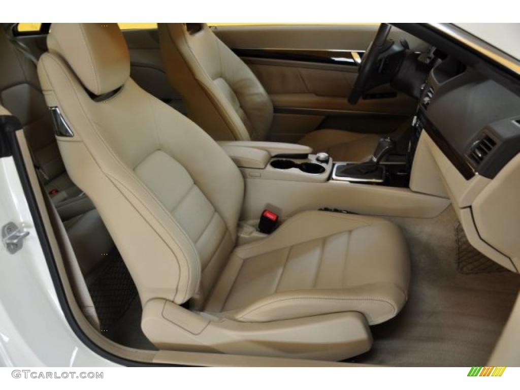 2010 E 350 Coupe - Arctic White / Almond Beige photo #15