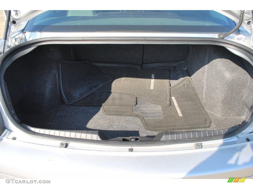 2009 300 Touring - Bright Silver Metallic / Dark Slate Gray photo #17