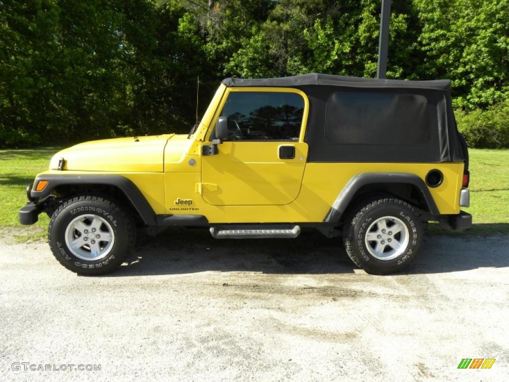 2004 Wrangler Sport 4x4 - Solar Yellow / Dark Slate Gray photo #2