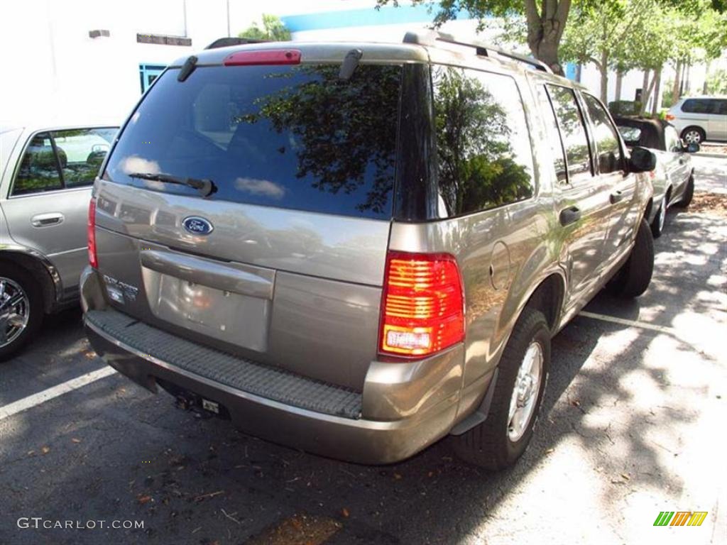 2004 Explorer XLT - Mineral Grey Metallic / Medium Parchment photo #2