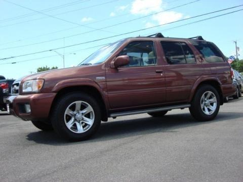 2004 Nissan Pathfinder LE Platinum Data, Info and Specs