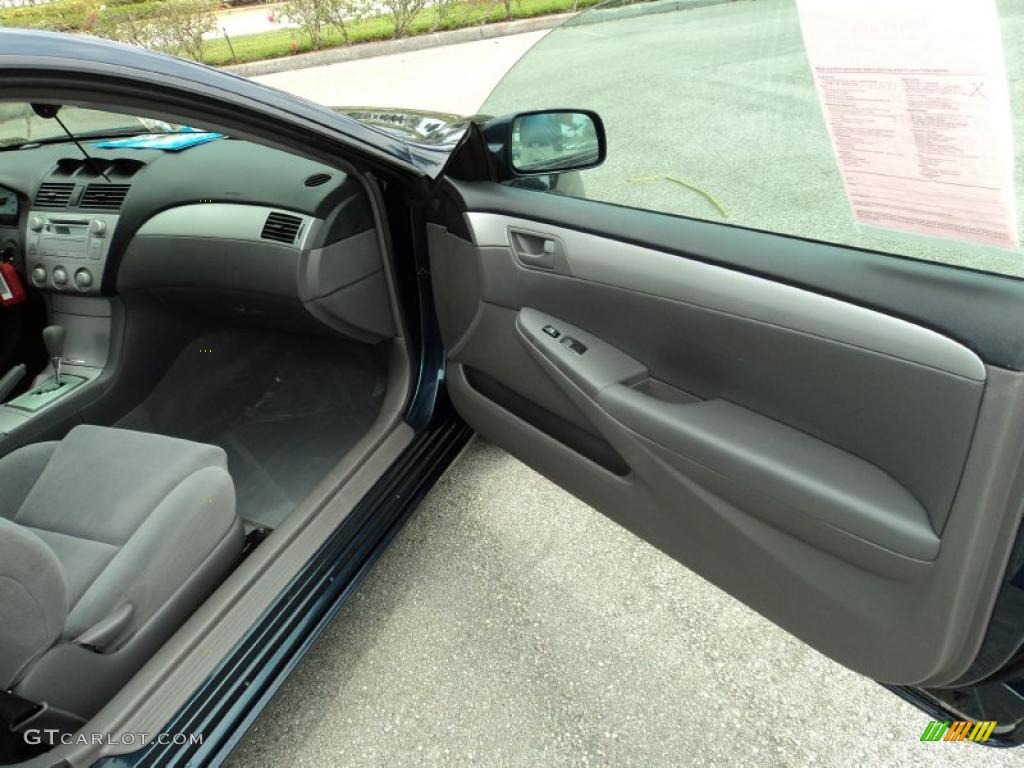 2006 Toyota Solara SE Coupe Dark Stone Door Panel Photo #48747399
