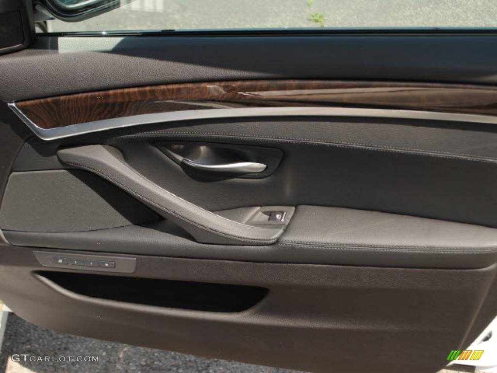 2011 BMW 5 Series 535i Sedan Black Door Panel Photo #48747642