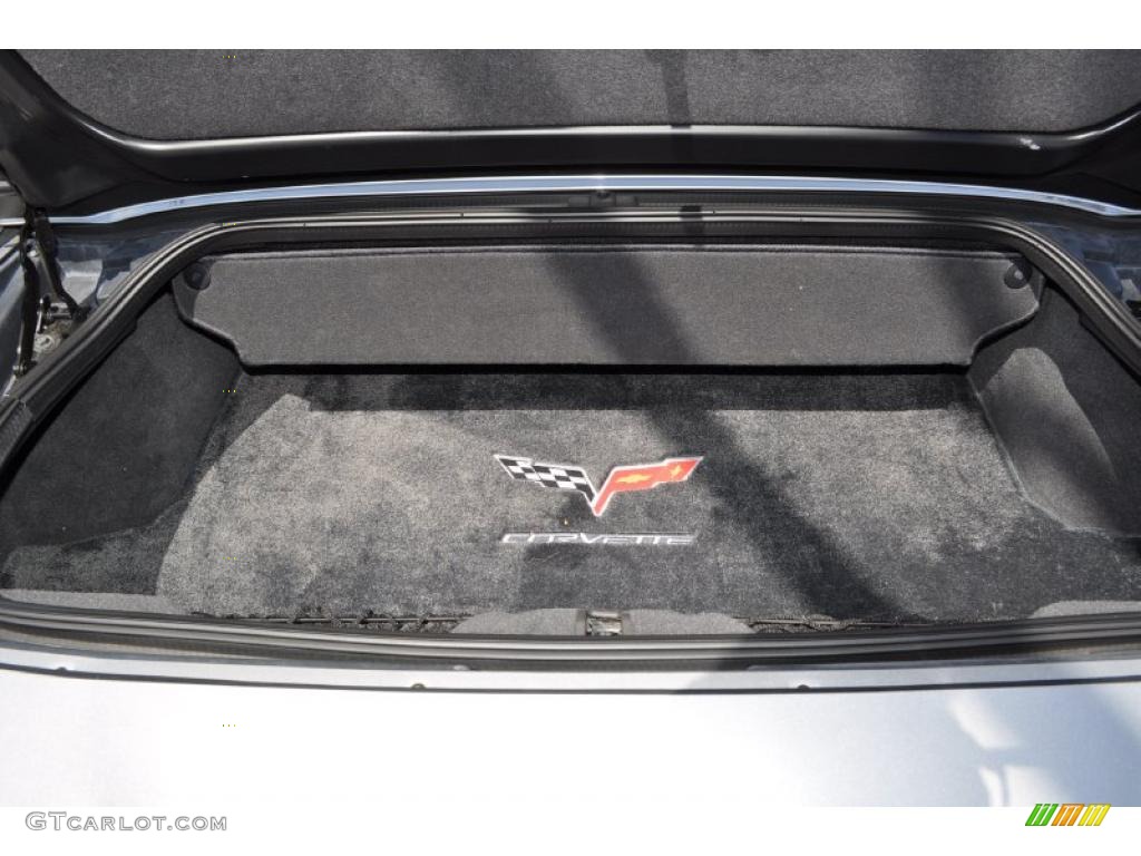 2006 Chevrolet Corvette Convertible Trunk Photo #48747894