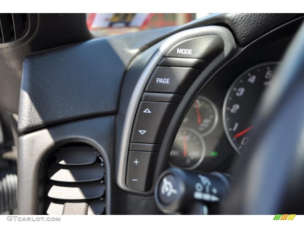 2006 Chevrolet Corvette Convertible Controls Photo #48748047