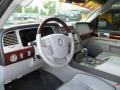 2006 Black Lincoln Navigator Luxury  photo #7