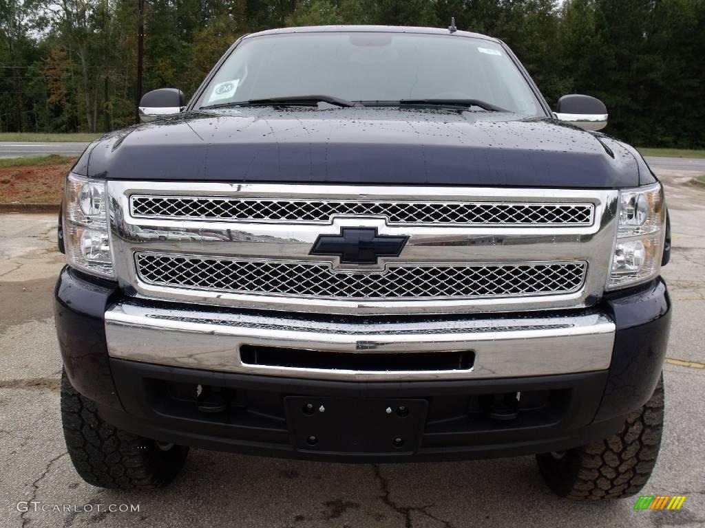 2009 Silverado 1500 LT Z71 Crew Cab 4x4 - Imperial Blue Metallic / Light Titanium photo #3