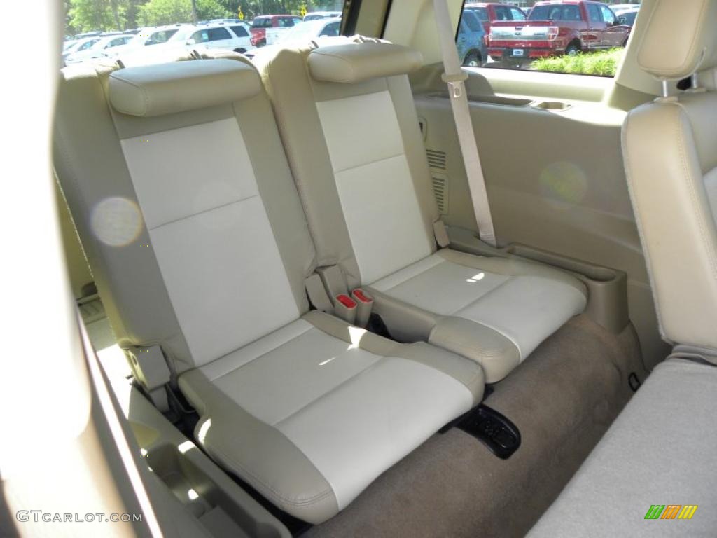 Camel/Sand Interior 2009 Mercury Mountaineer Premier Photo #48749967