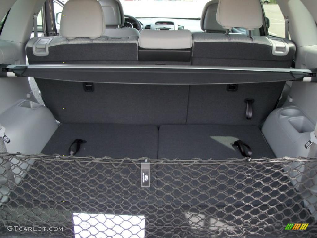 2011 Kia Sorento LX AWD Trunk Photo #48750513