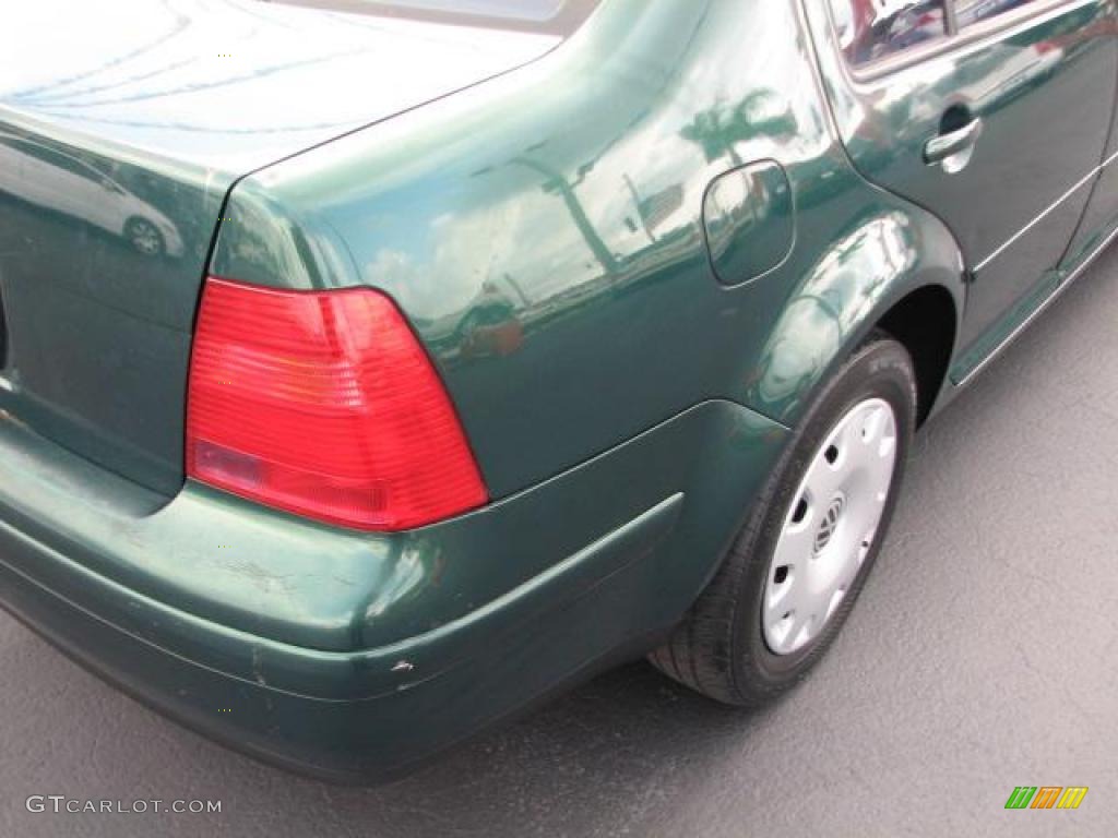 1999 Jetta GL Sedan - Bright Green Pearl / Black photo #10