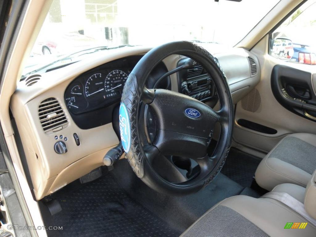 Medium Prairie Tan Interior 2001 Ford Ranger Edge SuperCab 4x4 Photo #48751002