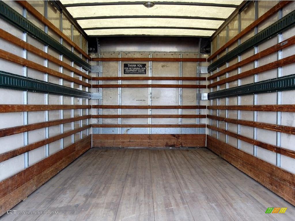 Gray Interior 2004 GMC W Series Truck W4500 Commercial Moving Photo #48751602