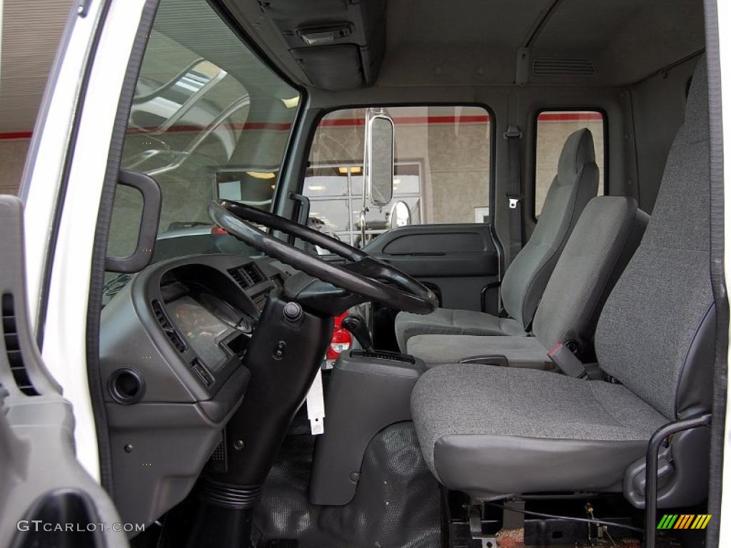 Gray Interior 2004 GMC W Series Truck W4500 Commercial Moving Photo #48751701