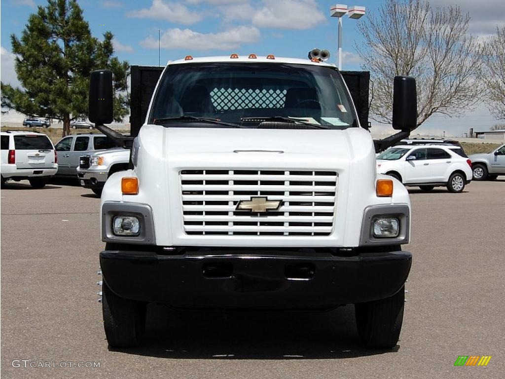 White 2005 Chevrolet C Series Kodiak C8500 Stake Truck Exterior Photo #48751764