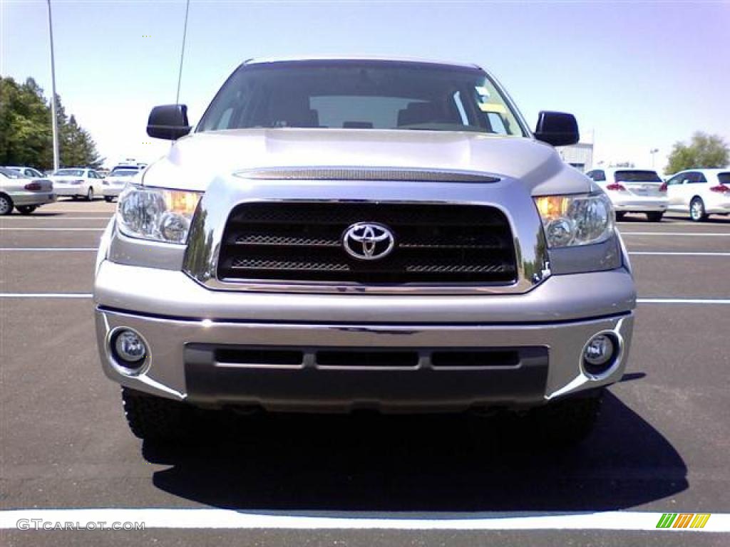 2008 Tundra SR5 CrewMax 4x4 - Silver Sky Metallic / Graphite Gray photo #2