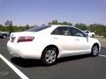 Super White - Camry LE Photo No. 15