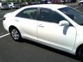 Super White - Camry LE Photo No. 20