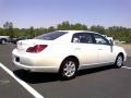 2009 Blizzard White Pearl Toyota Avalon XL  photo #16