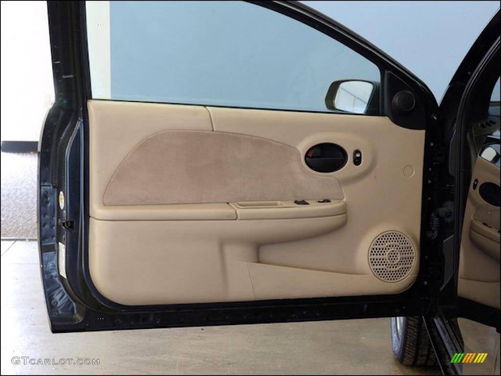 2005 Saturn ION 3 Quad Coupe Tan Door Panel Photo #48755224