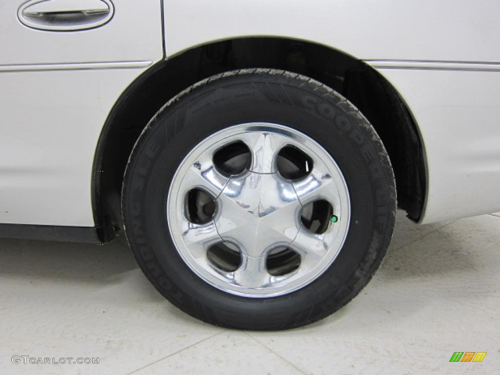 1999 Oldsmobile Aurora Standard Aurora Model Wheel Photo #48755380