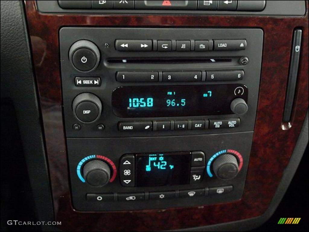 2009 Saab 9-7X 4.2i AWD Controls Photo #48755823