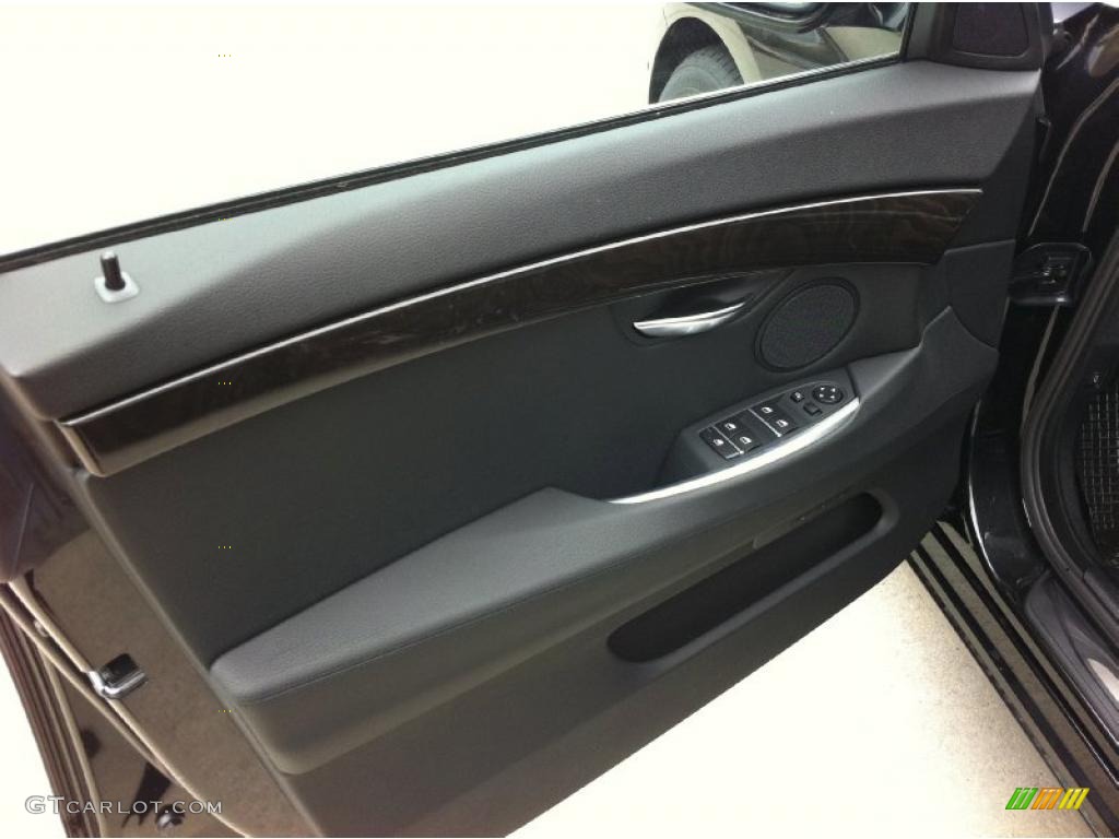 2011 5 Series 535i xDrive Gran Turismo - Black Sapphire Metallic / Black photo #10