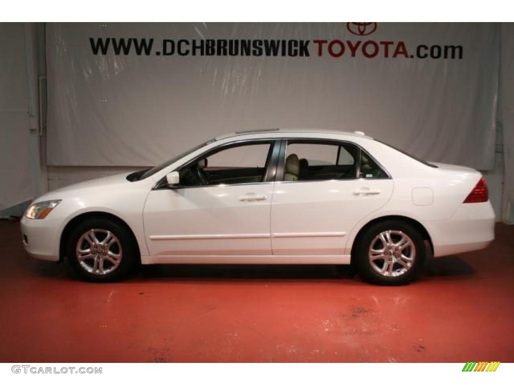 2007 Accord EX Sedan - Taffeta White / Ivory photo #2