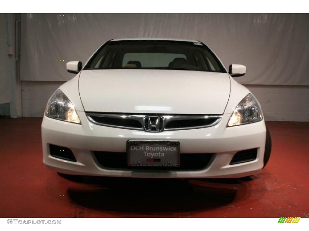 2007 Accord EX Sedan - Taffeta White / Ivory photo #8